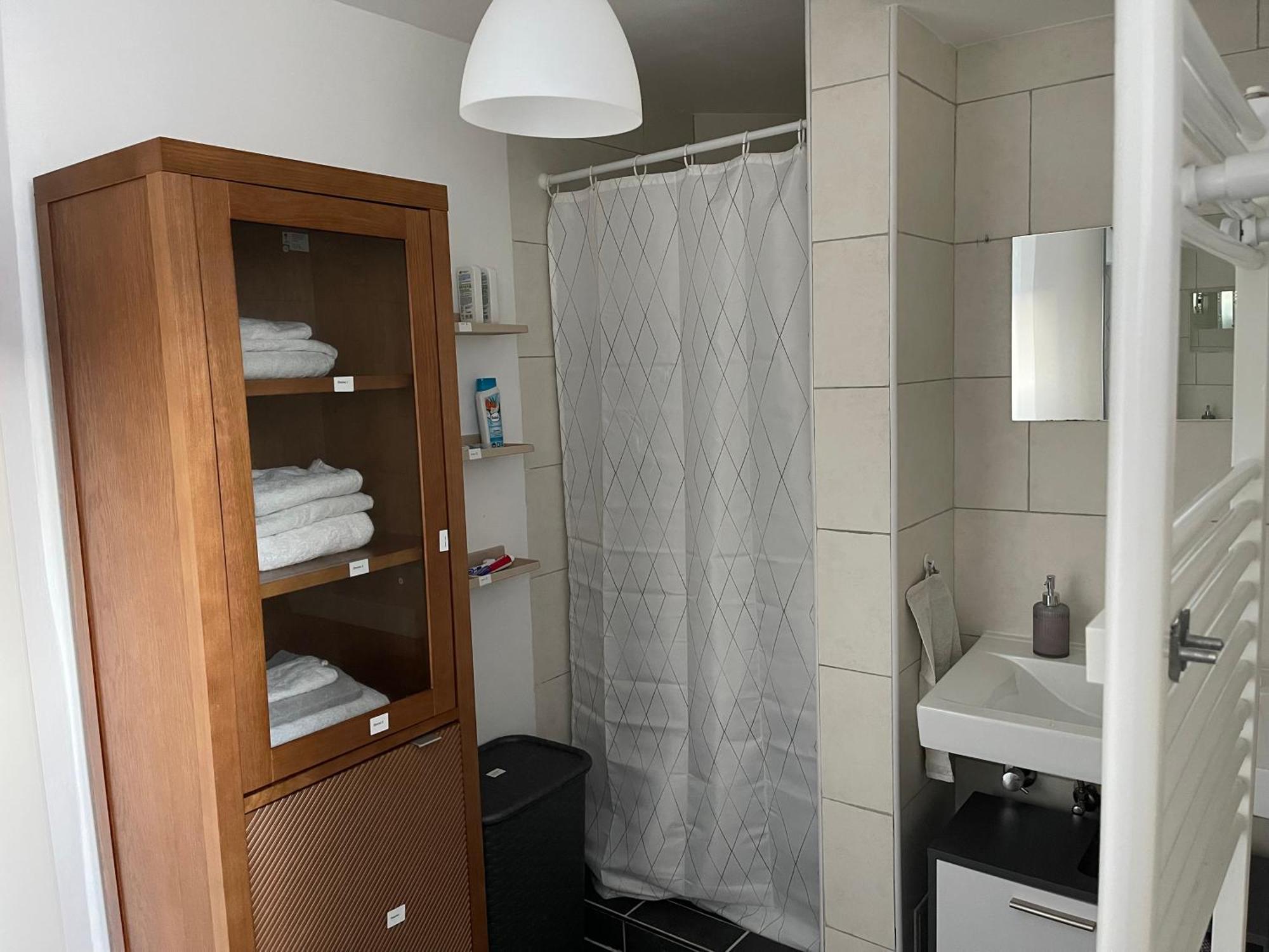Luxurioeses Zimmer 10Min Zum Universitaet Kassel Ngoại thất bức ảnh