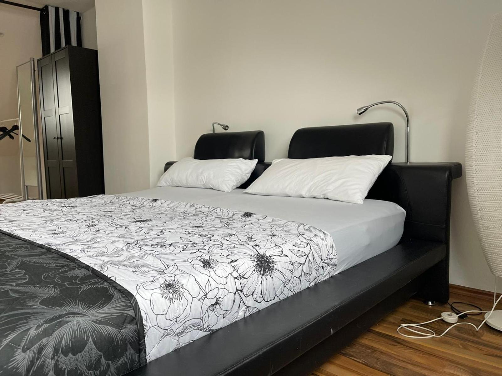 Luxurioeses Zimmer 10Min Zum Universitaet Kassel Ngoại thất bức ảnh
